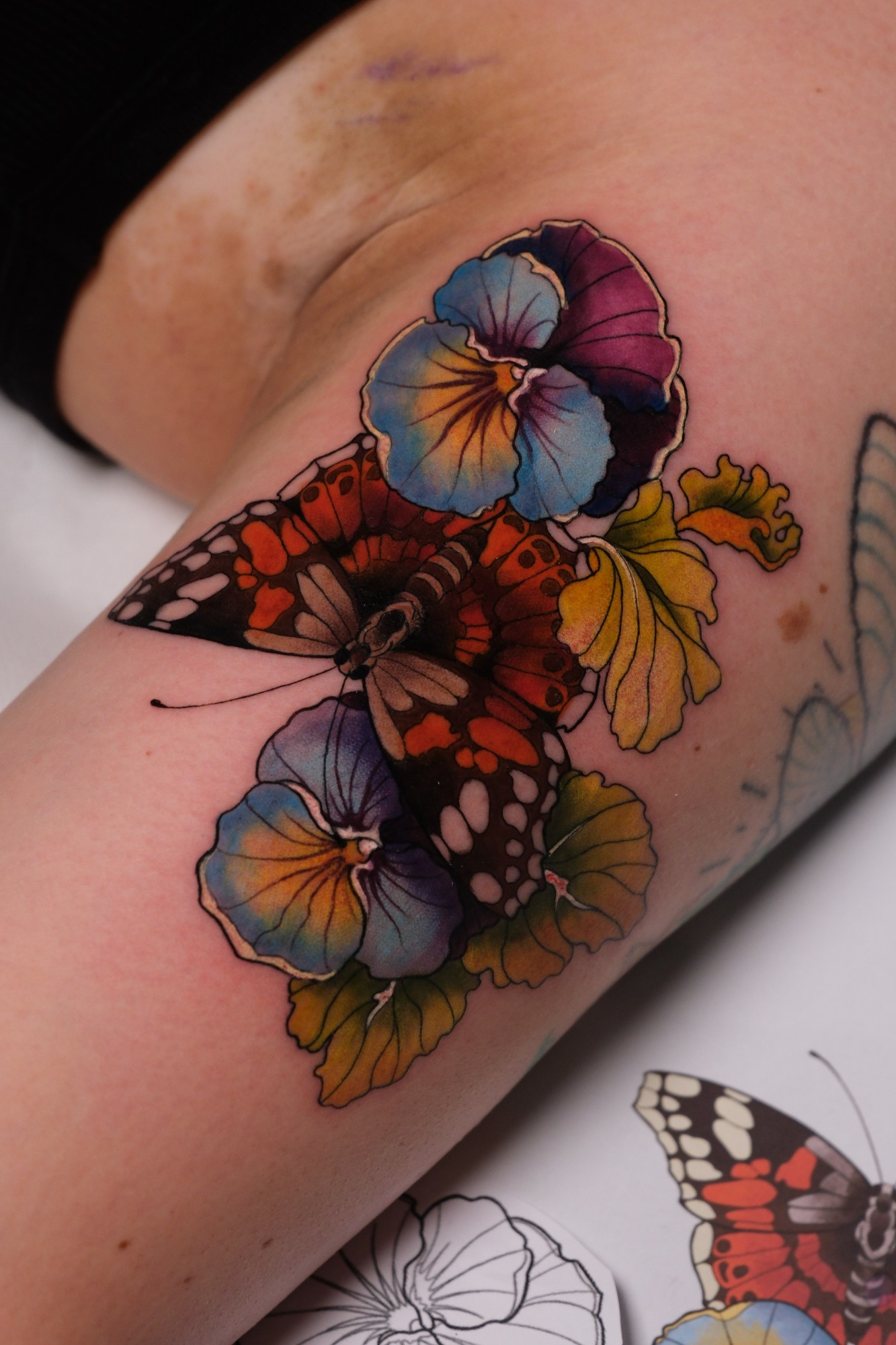 Schmetterling Oberarm