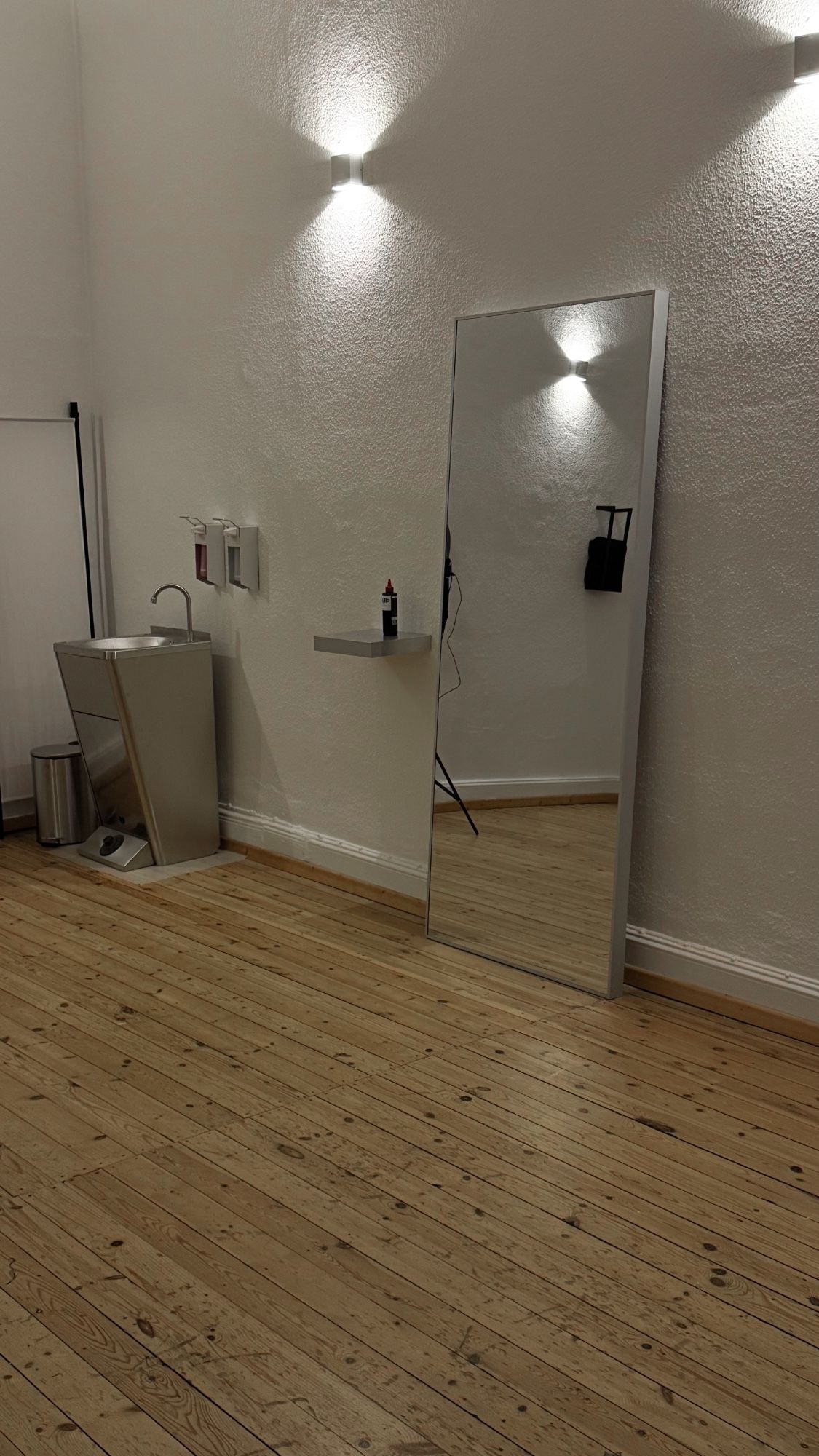 Studio Foto - Heartbreaker Tattoo