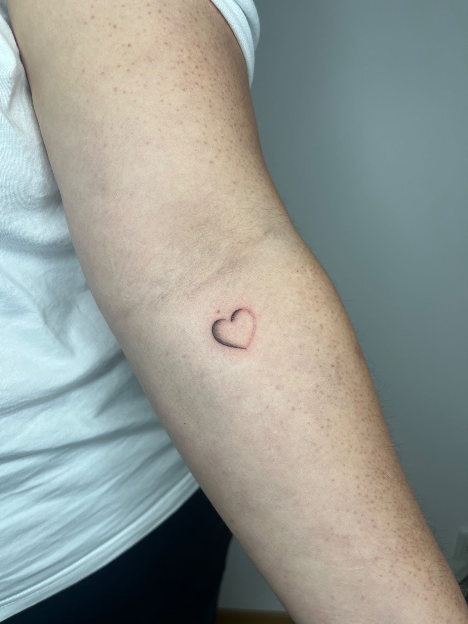 Herz im Fineline Style auf Unterarm von susigrck in Leipzig