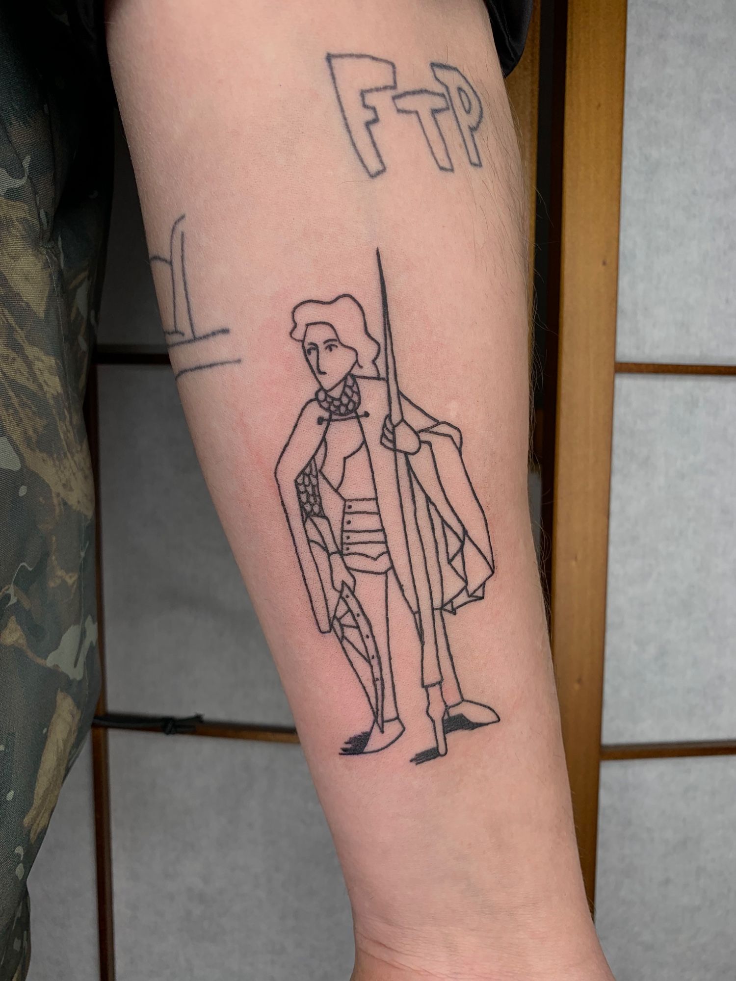 Ritter im Ignorant Style auf Unterarm von Guccischnalle in Leipzig