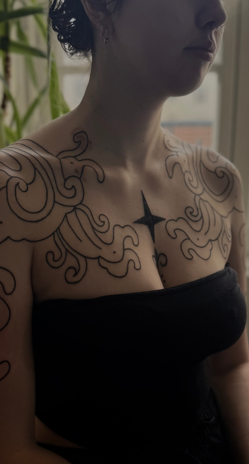 ornamental flow im Style auf Brust von debo.studio in Freiburg Breisgau