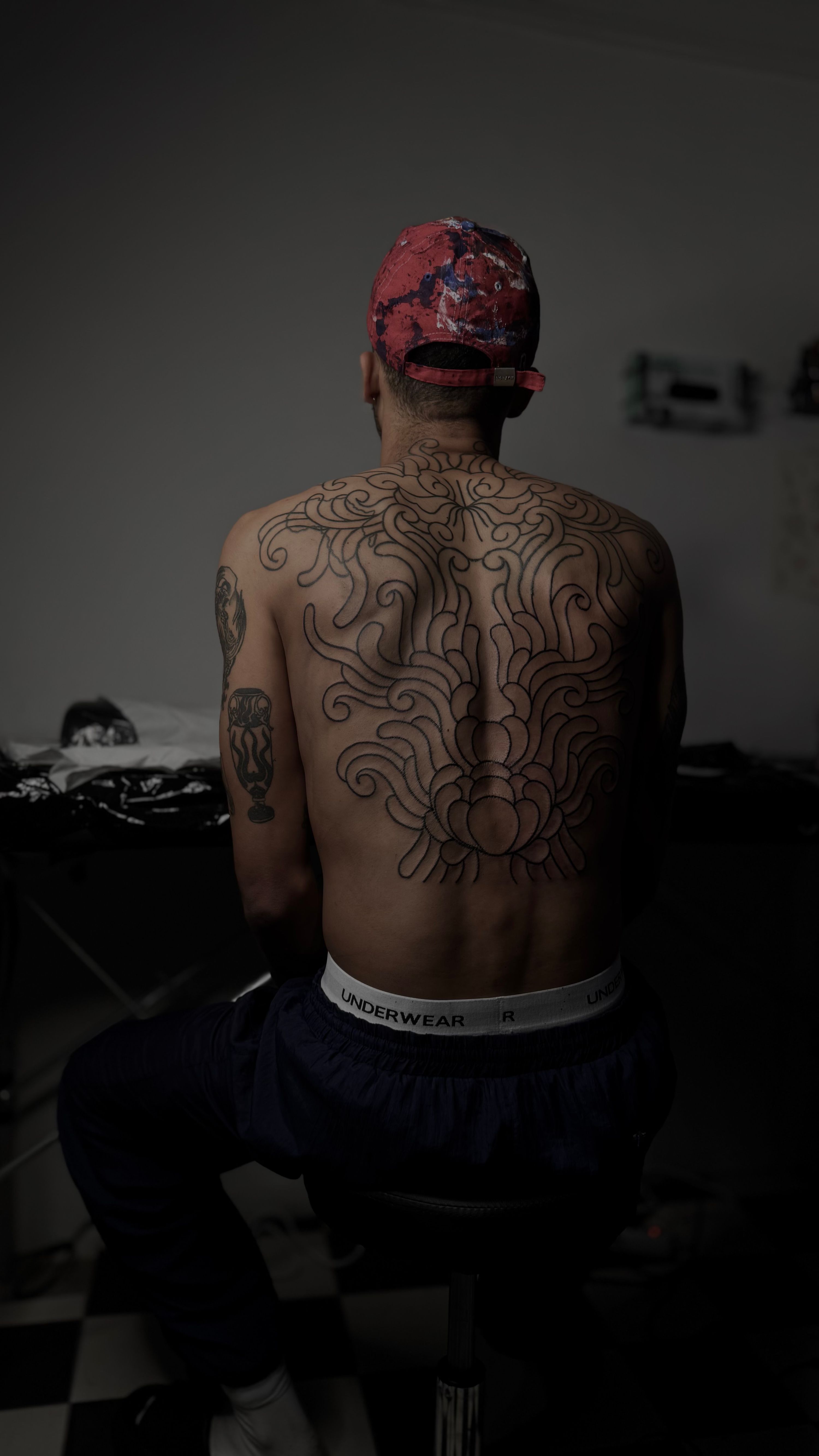 ornamental flow im Style auf Rücken von debo.studio in Freiburg Breisgau