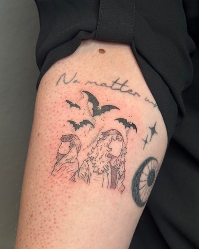 Stranger Things im Black & Gray Style auf Unterarm von Windstill Tattoo in Bramsche