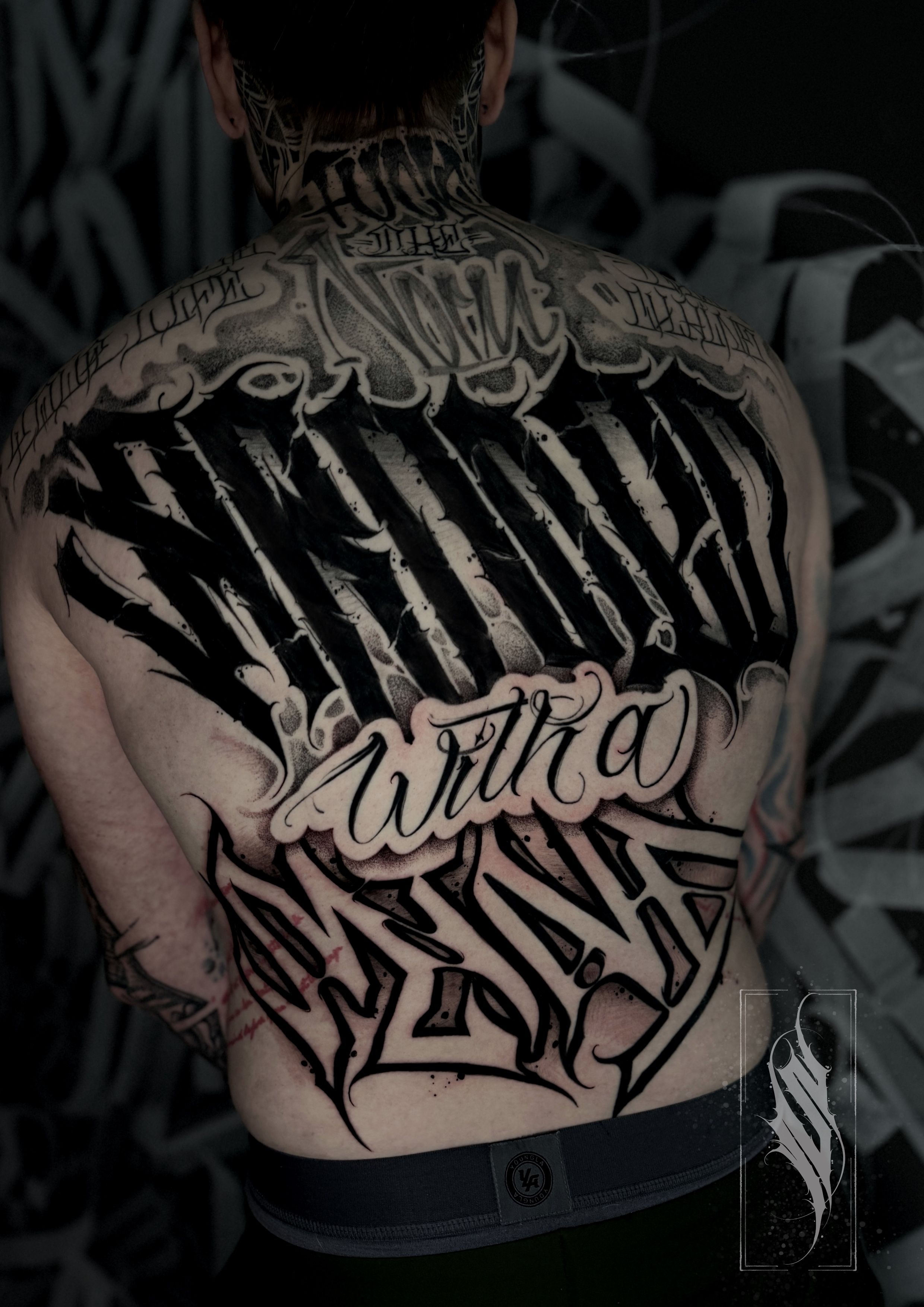 Lettering Rücken in Bold style on Back by Solution Ink Wildau