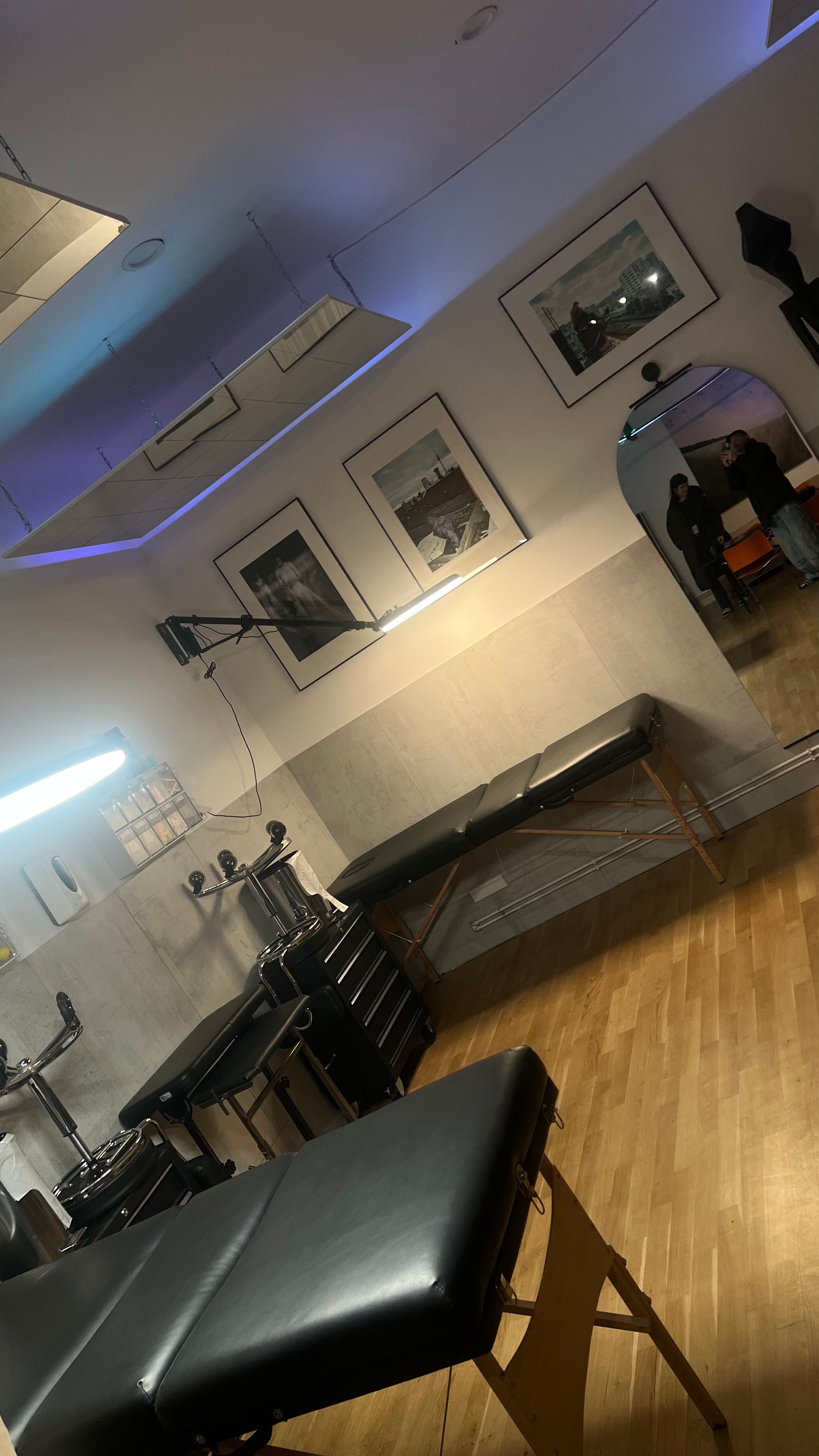 Studio photo - Lerchvin