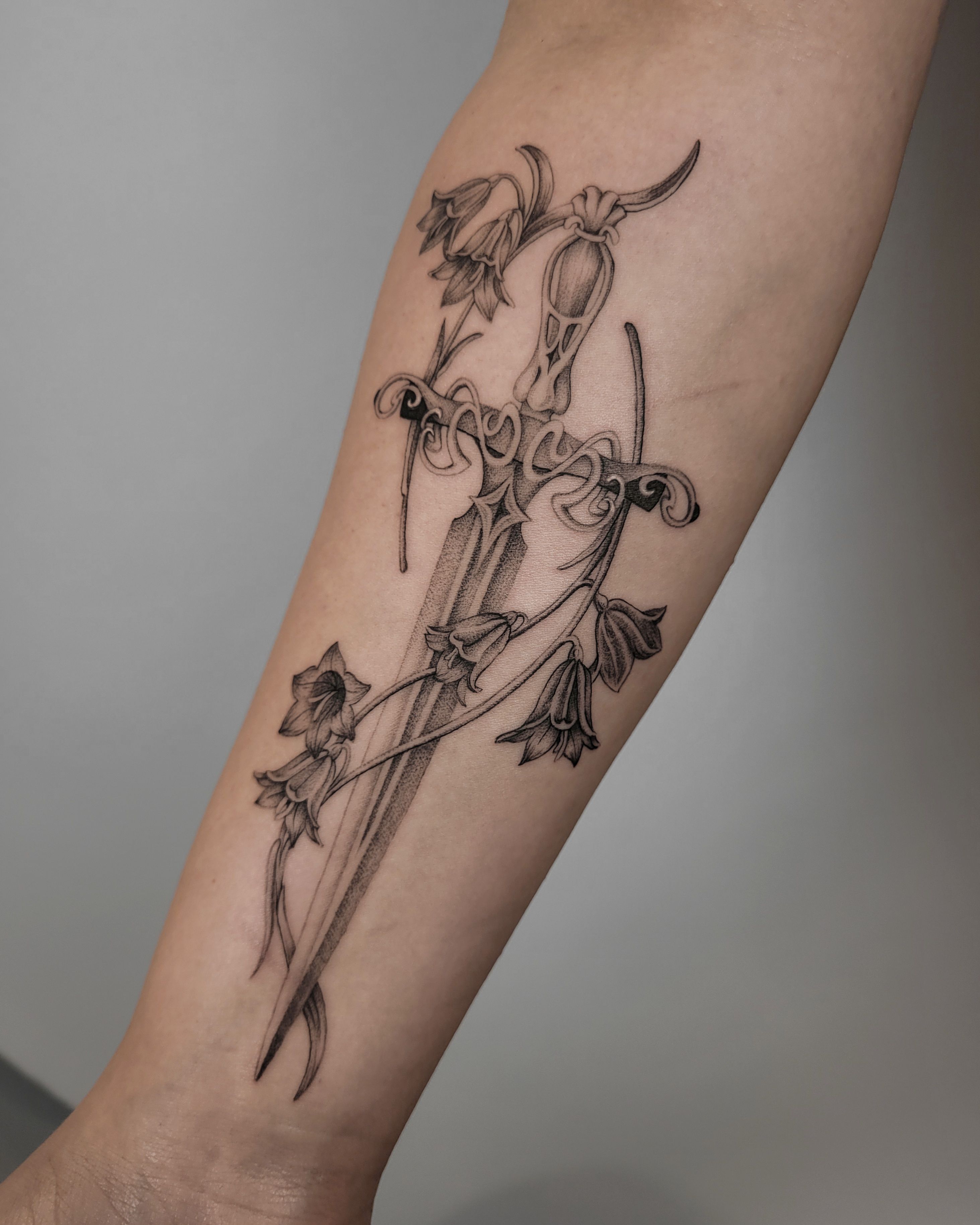 May Softness be ur weapon ⚔️✨️ im Fineline Style auf Unterarm von Dahlhuus in Leipzig